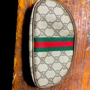 Vintage Gucci wallet/coinbag good condition